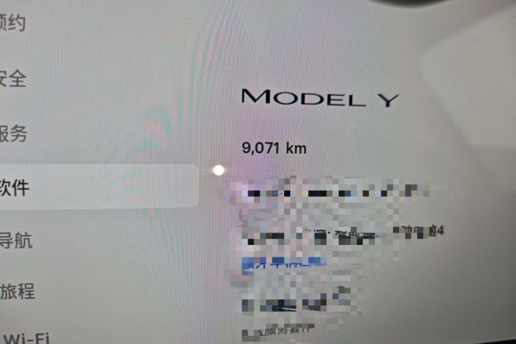 Used Tesla Model Y 2025 Rear-Wheel-Drive Version