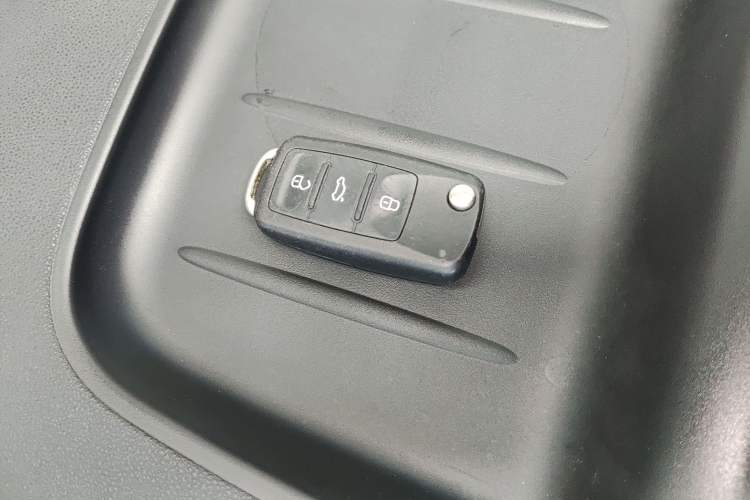 Used Volkswagen Tiguan 2013 2.0 TSI Automatic All-Wheel-Drive Flagship Edition
