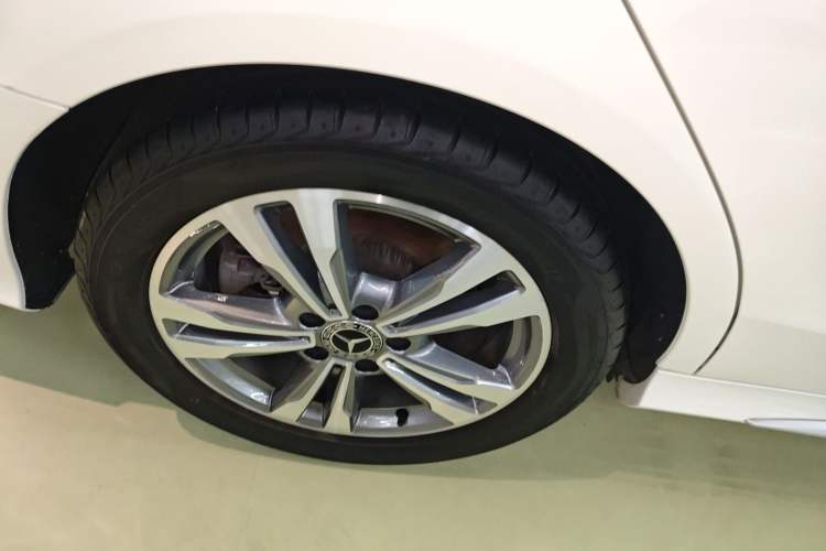 Used Mercedes-Benz C-Class 2017 Facelift C 200 L Sport Edition
