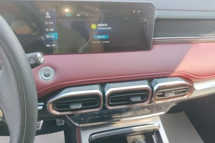 Used JETOUR X70 PLUS 2021 1.5T DCT Mountain 5-Seater Audio And AC Panel