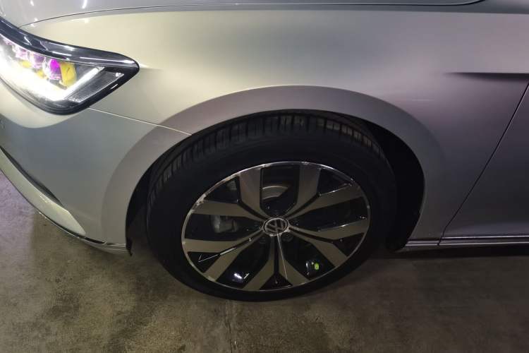 Used Volkswagen Magotan 2019 280TSI DSG Leading Model China VI Standard