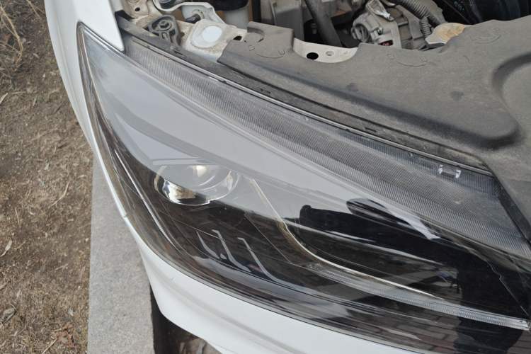 Used Geely Auto Emgrand 2021 UP 1.5L CVT Comfort Model Right Front Headlight