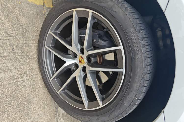 Used Porsche Macan 2024 Macan 2.0T