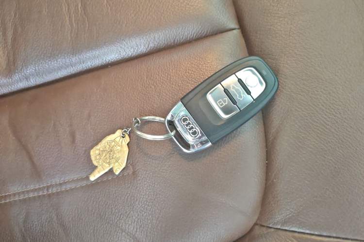Used Audi A6L 2012 30 FSI Technology Edition Vehicle Key