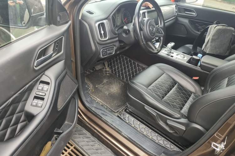 Used Great Wall Poer 2019 2.0T Automatic Gasoline 4x4 Comfort Edition GW4C20B Driver Seat