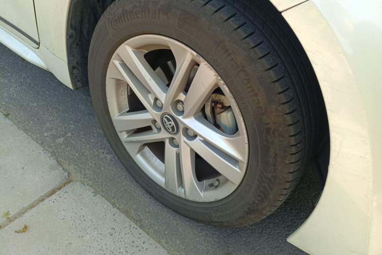 Used Toyota Levin 2019 185T CVT Luxury Edition China VI Standard Right Front Wheel Hub