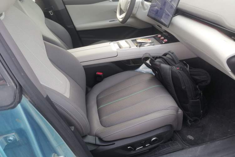 Used Deepal L07 2024 230Max Qiankun Intelligent Driving ADS SE Range-Extended Version