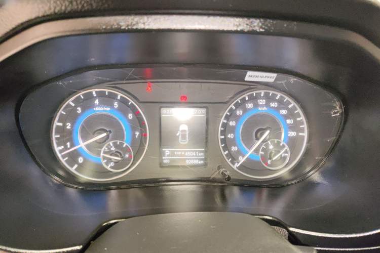 Used Dongfeng Fengon S560 2018 1.8L CVT Urban Model 5 Seats Instrument Cluster