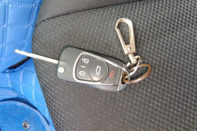 Used Honda Vezel 2015 1.5L CVT two-wheel drive Comfort trim
