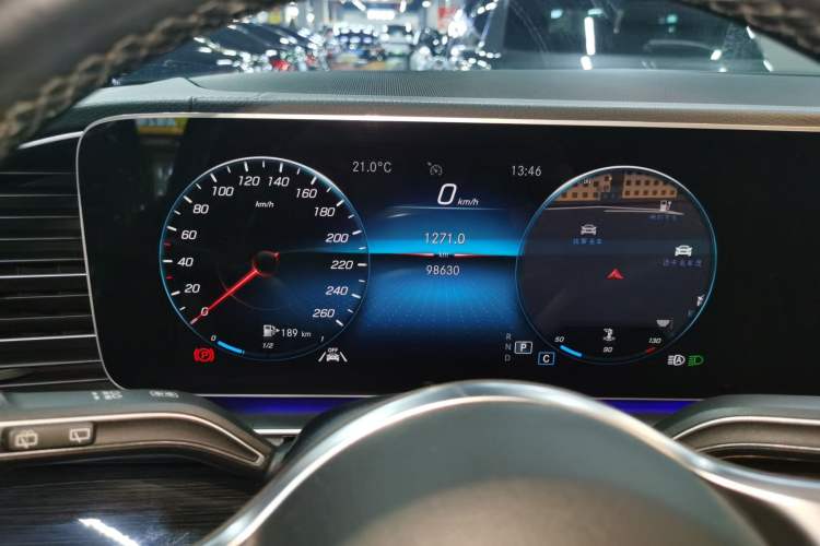 Used Mercedes-Benz GLE 2022 Facelifted GLE 350 4MATIC Fashion Edition Instrument Cluster