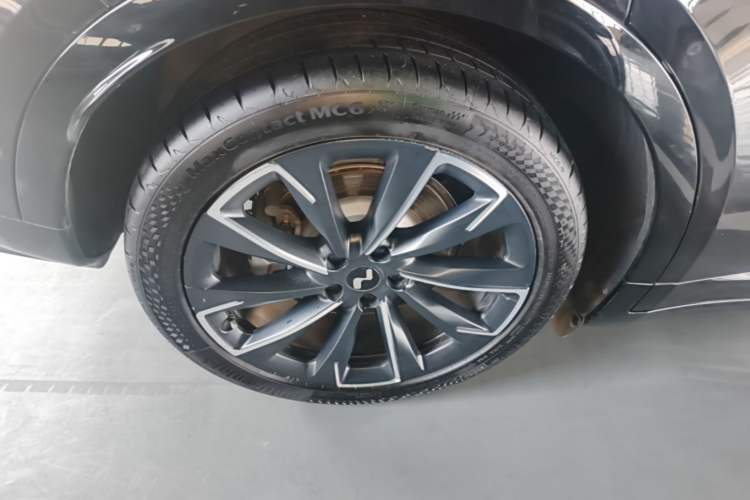 Used ONVO L60 2024 60 kWh Rear-Drive Version Right Rear Wheel Hub