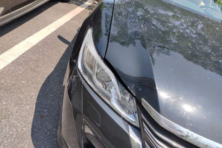 Used Toyota Crown 2015 2.0T Fashion Edition
