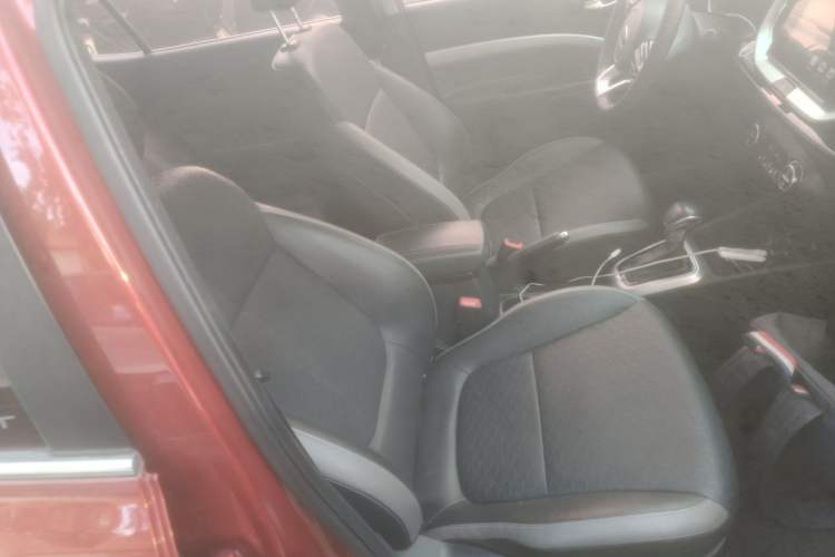 Used Kia kx1 Stonic 2019 1.4L Automatic Fun Edition China VI