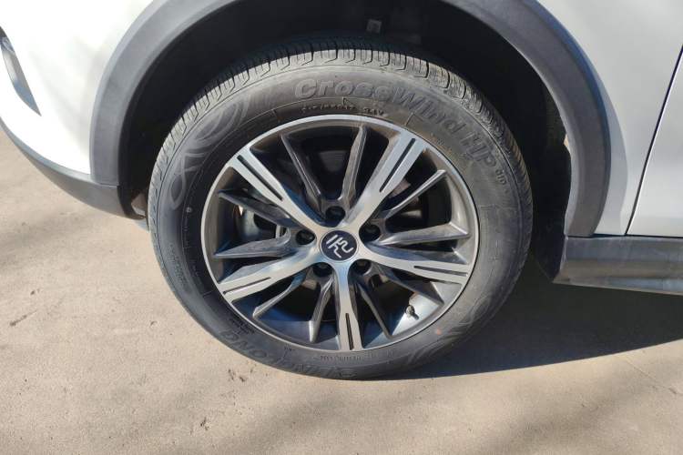 Used BYD Yuan New Energy 2019 EV535 High-Energy Leading Edition Left Front Wheel Hub