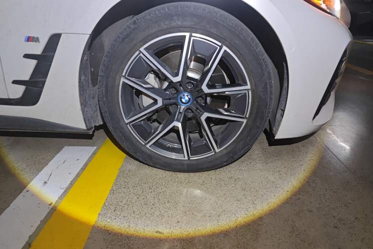 Used BMW i4 2022 eDrive40