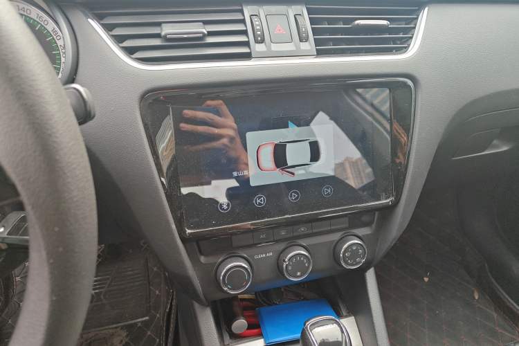 Used Skoda Octavia 2020 1.5L Automatic SmartDrive Luxury Edition
