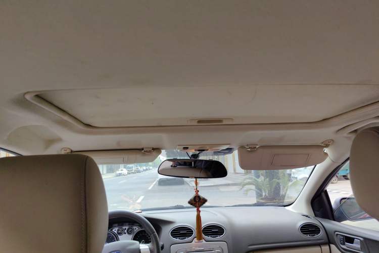 Used Ford Focus 2013 Hatchback Classic 1.8L Automatic Fashion Edition Headliner