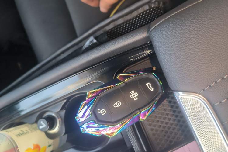 Used Hongqi H6 2023 2.0T ZhiShang Version