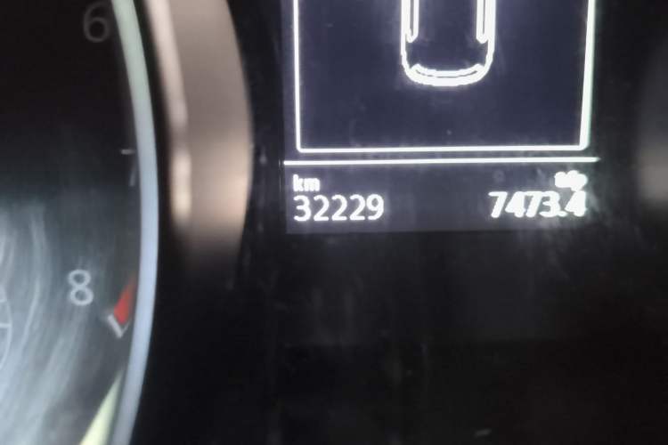 Used Volkswagen Golf Sportsvan 2018 230TSI Automatic Luxury Model Odometer Close Up