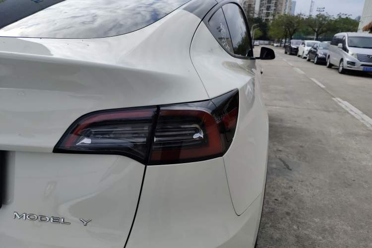 Used Tesla Model Y 2024 Rear-Wheel-Drive Version