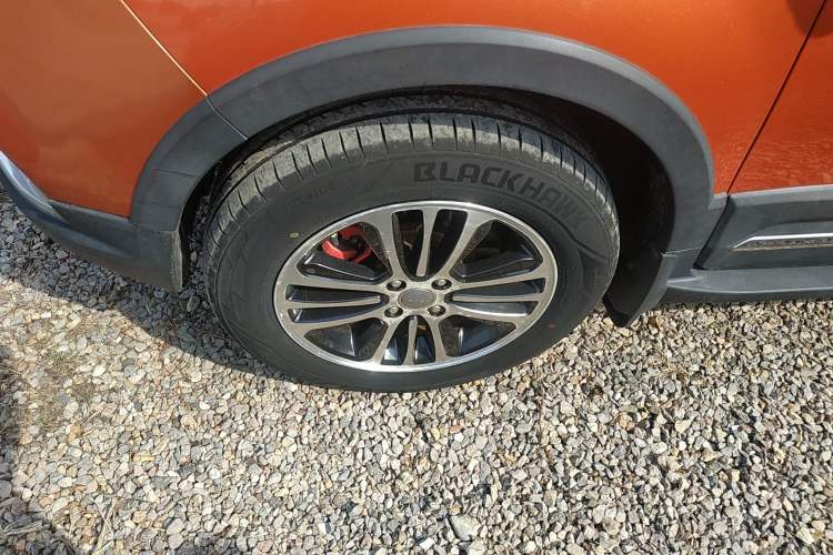 Used Haval H1 2016 Revised Version Blue Badge 1.5L AMT Luxury Edition
