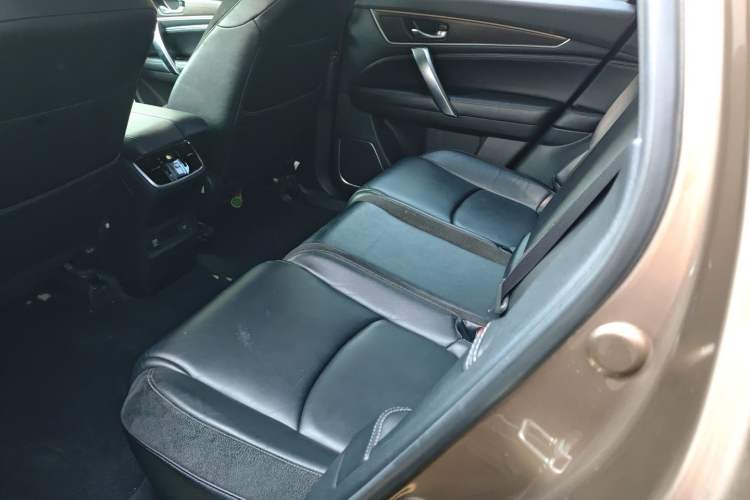 Used Honda Avancier 2017 240TURBO Two-Wheel Drive Premium Edition
