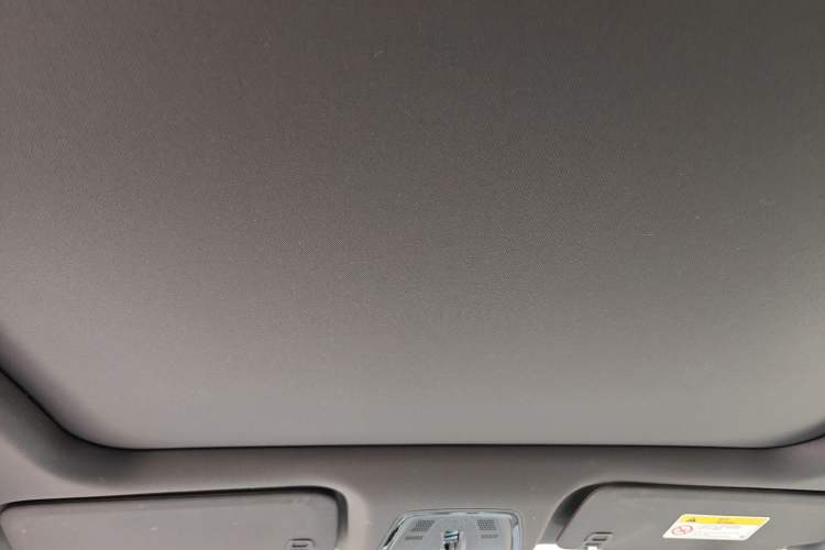 Used Cadillac LYRIQ 2022 Rear-Drive Long-Range Luxury Edition
