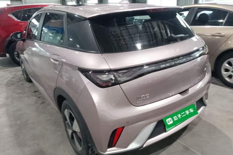 Used BYD Dolphin 2023 420 km Fashion Edition