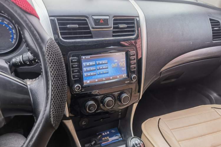 Used FORTHING S500 2016 1.6L Manual Luxury Edition