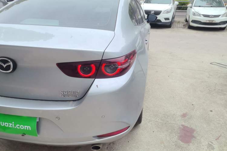 Used Mazda 3 Axela 2021 2.0L Automatic Zhiyao Edition
