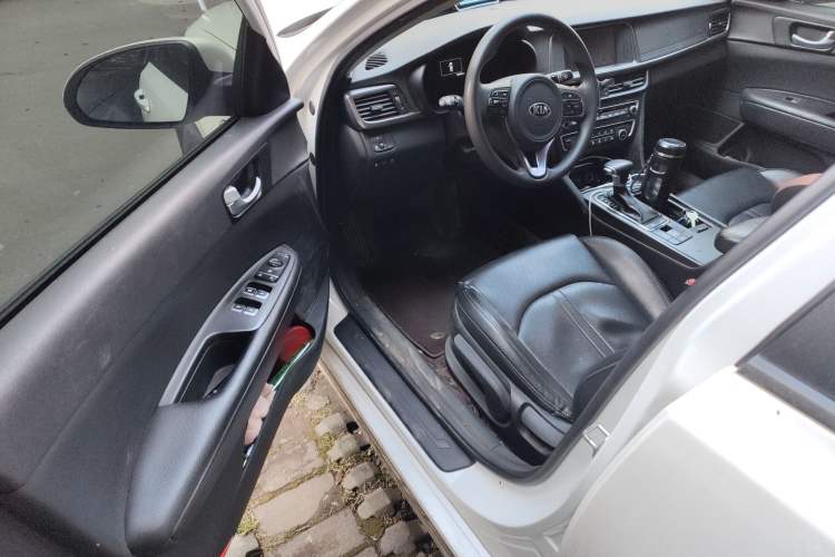 Used Kia K5 New Energy 2018 2.0L Smart Enjoyment Version
