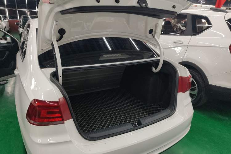 Used Volkswagen Santana 2019 1.5L Automatic Fashion Edition China V Standard
