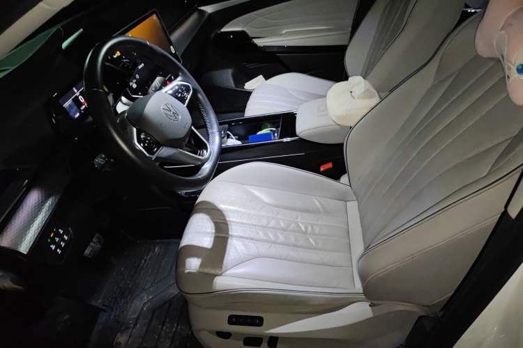 Used Volkswagen ID.6 X 2021 Prime Kinergy Four-Wheel Drive Edition Left Front Seat