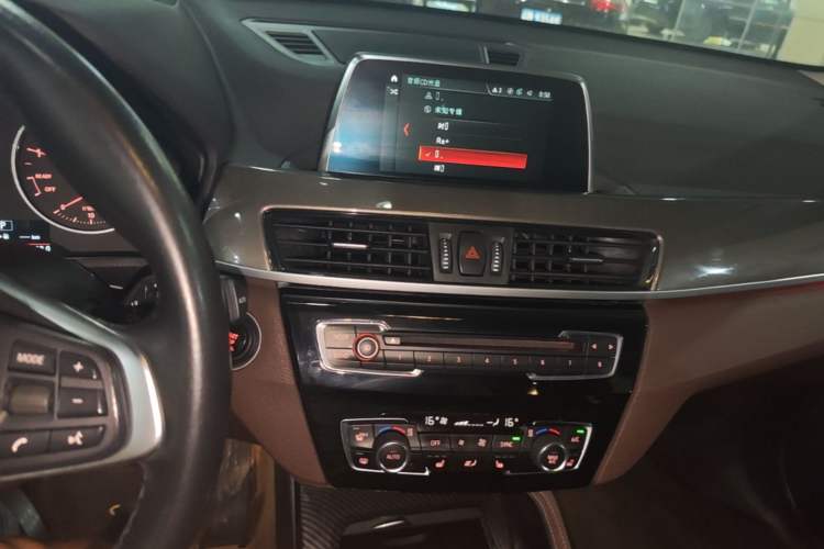 Used BMW X1 2018 xDrive20Li Luxury Edition
