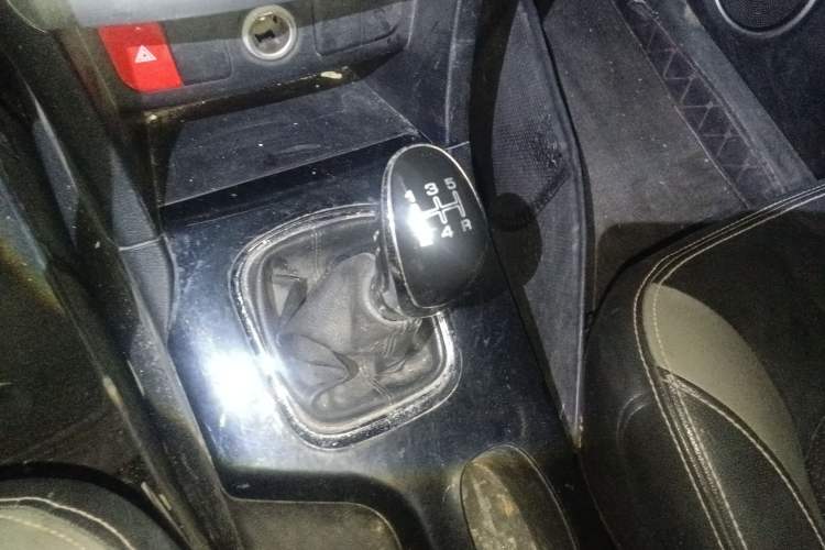 Used HYOSOW H3 2016 H3F 1.5L Manual Luxury Model
