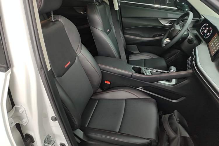 Used CHANGAN CS35PLUS 2021 Revised Version Blue Whale NE 1.4T DCT Luxury Edition