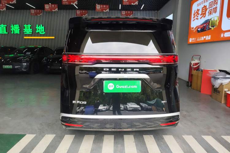 Used Denza D9 2024 DM-i 1050 Luxury Model Rear