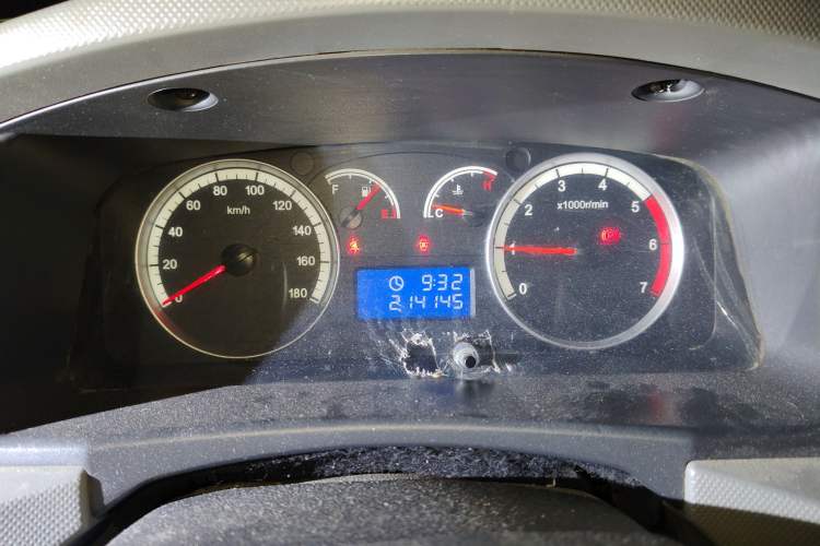 Used Foton Scenic G7 2016 2.0L Commercial Version Short Wheelbase Flat Roof 4Q20M