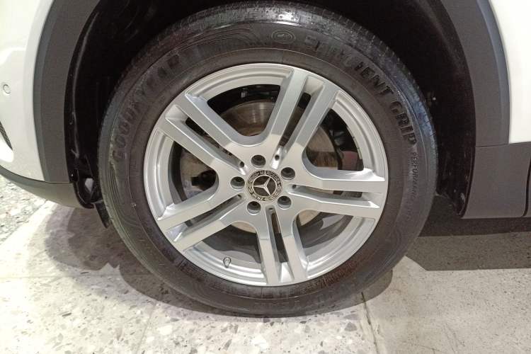 Used Mercedes-Benz GLB 2023 Refresh GLB 200 Fashion Edition
