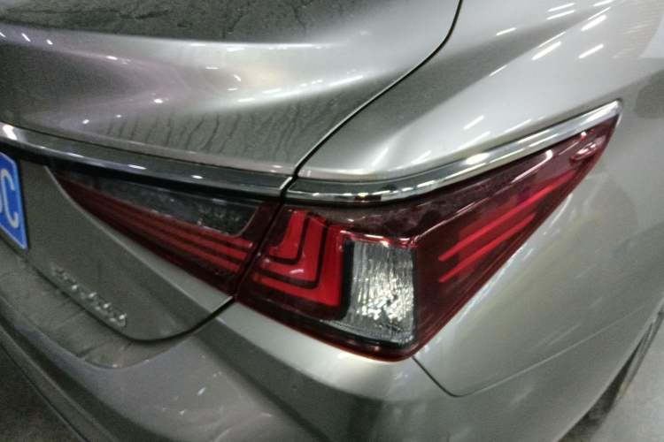 Used Lexus ES 2022 200 Excellence Edition