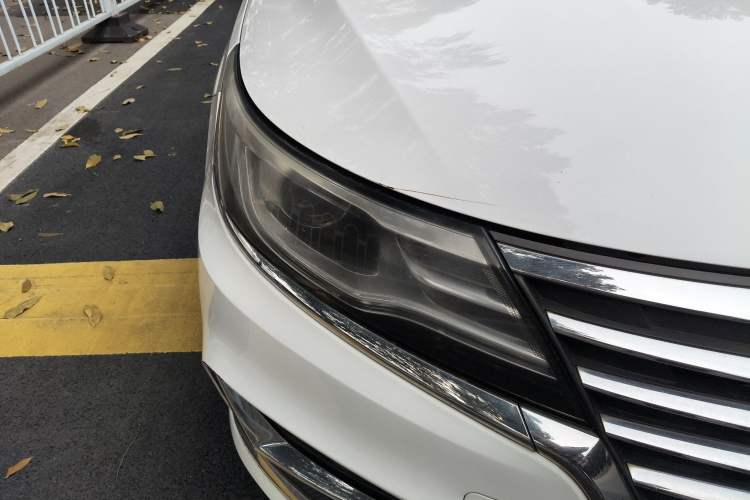 Used Roewe i6 New Energy 2017 45T Hybrid Connect & Smart Enjoyment Edition Right Front Headlight