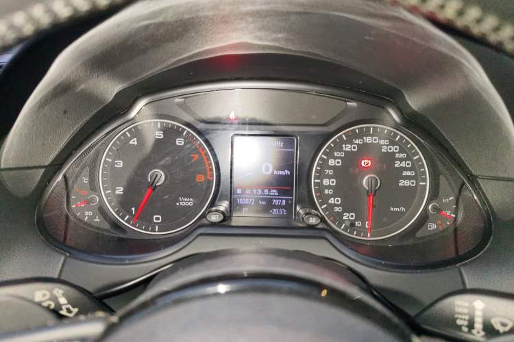 Used Audi Q5 2017 40 TFSI Technology Edition Instrument Cluster
