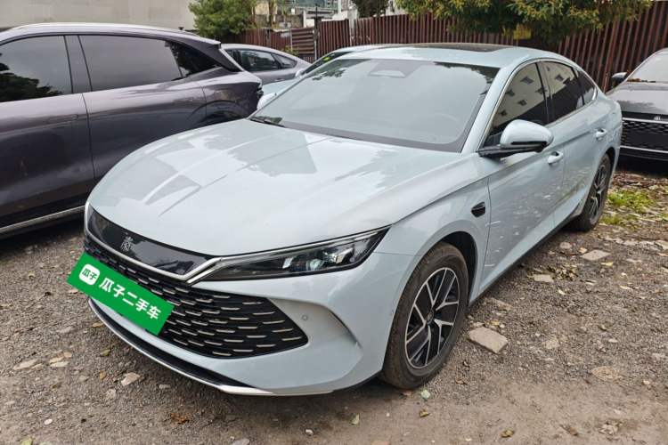 Used BYD Qin L 2025 DM-i Smart Drive 120KM Superior Model
