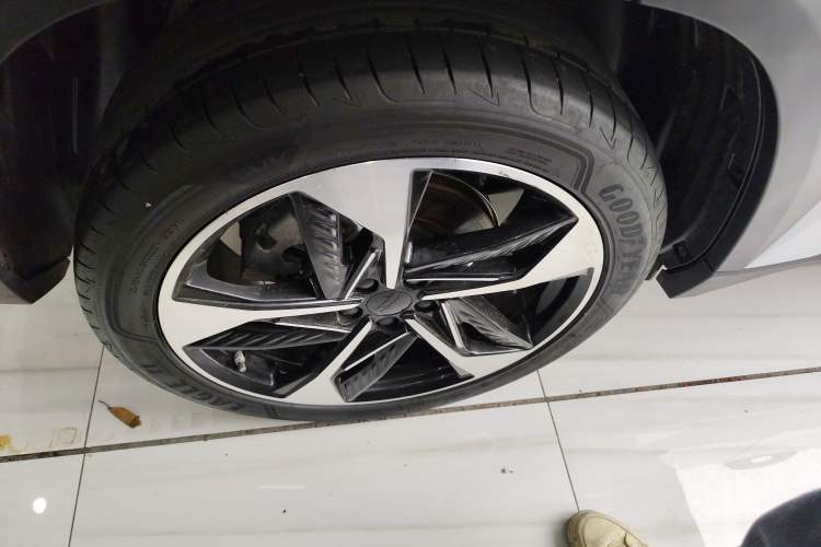 Used Geely Galaxy L7 2023 1.5T 115 km Starship
