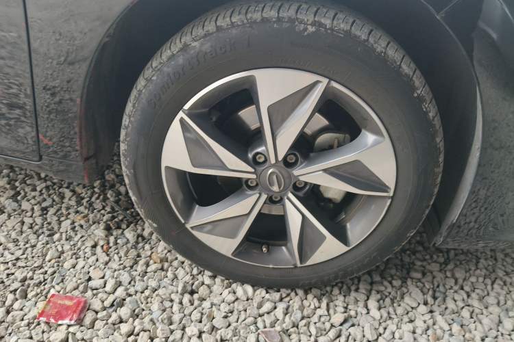 Used GAC Trumpchi M6 2021 PRO 270T DCT Luxury Edition Right Front Wheel Hub