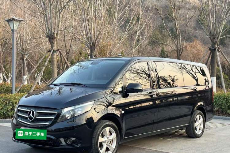 Used Mercedes-Benz Vito 2018 2.0T Elite Version 7 Seats China VI Emission Standard