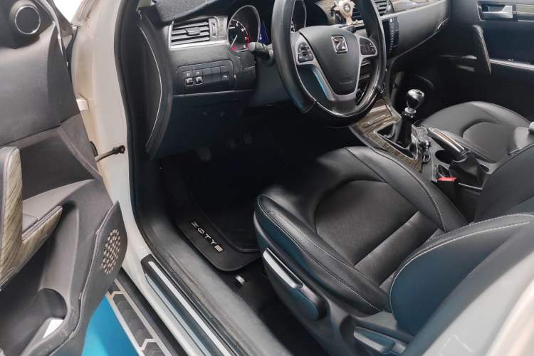 Used Zotye T600 2016 1.5T Manual Luxury Model Driver Seat
