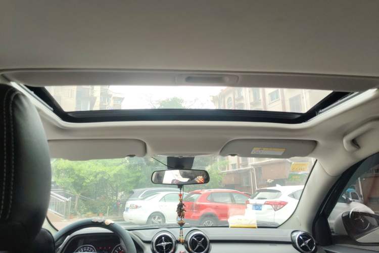 Used Soueast DX3 2018 1.5T CVT Luxury Model Headliner