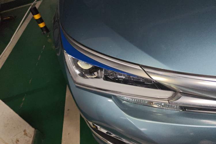 Used Toyota Corolla 2017 Revised Dual-Engine 1.8L E-CVT Leading Edition
