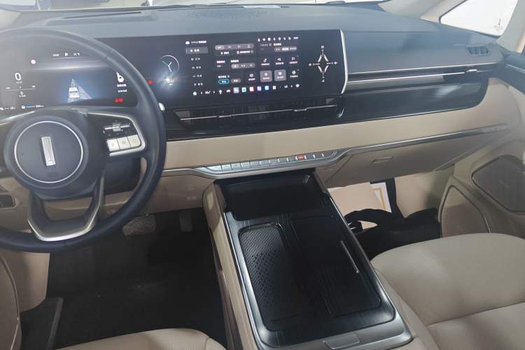 Used Wey Gaoshan 2023 Four-Wheel Drive Flagship Edition